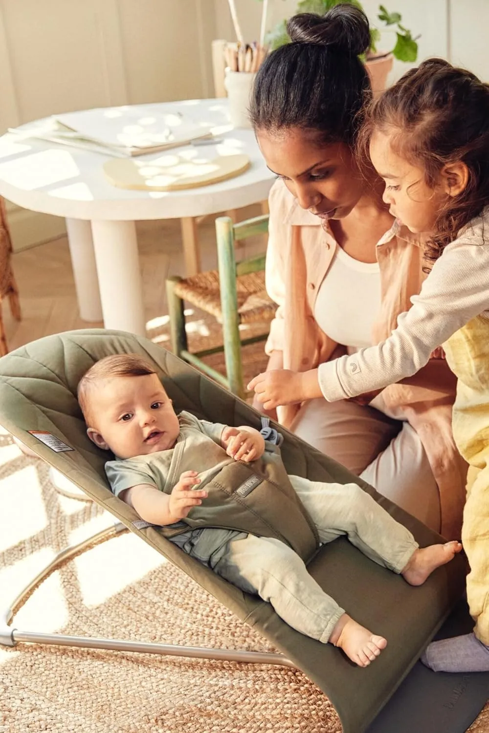 BabyBjörn Bouncer Bliss, Dark Green, Woven, Petal Quilt | 2-in-1 Adjustable Baby Bouncer Seat and Toddler Chair, Newborn to Toddler (8-29 lbs), 4 Positions, Lightweight & Portable