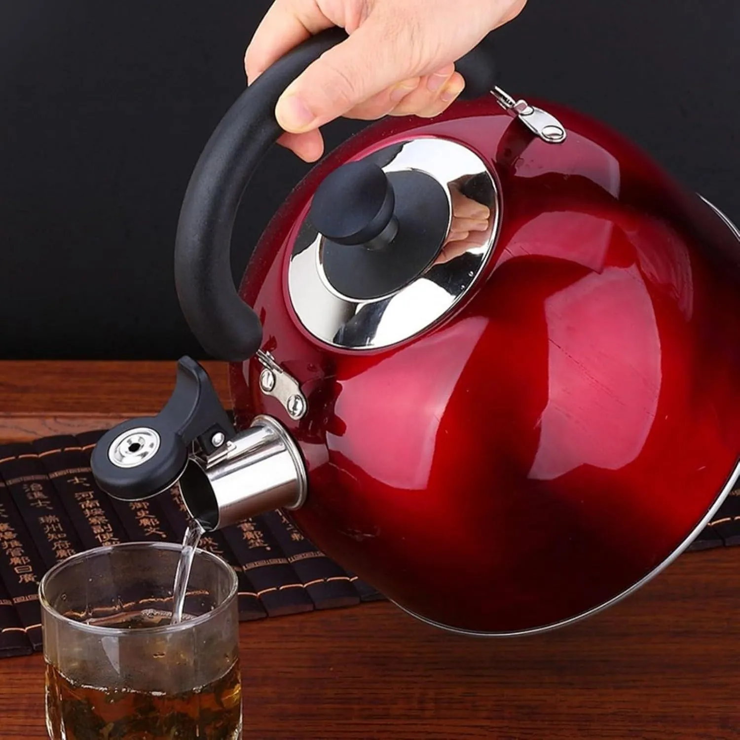 Camping Teapot, 304 Stainless Steel Whistle Kettle with Hot-Resistant Handle, Loud Whistling Tea Kettle, Tea Pot for Boiling Water Coffee or Milk