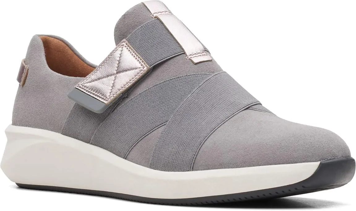 Clarks Women's Closed-Toe Pumps