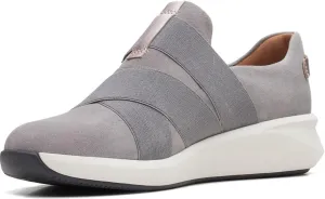 Clarks Women's Closed-Toe Pumps