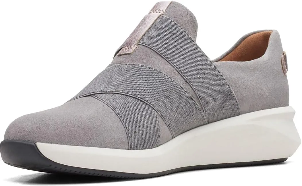Clarks Women's Closed-Toe Pumps
