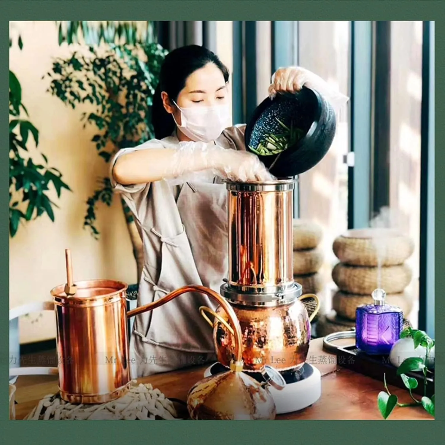 Copper Moonshine Still, 2L/3L Pure Copper Alembic Still with Thermometer, Home DIY Brewing Kit for Whiskey, Essential Oils,3L