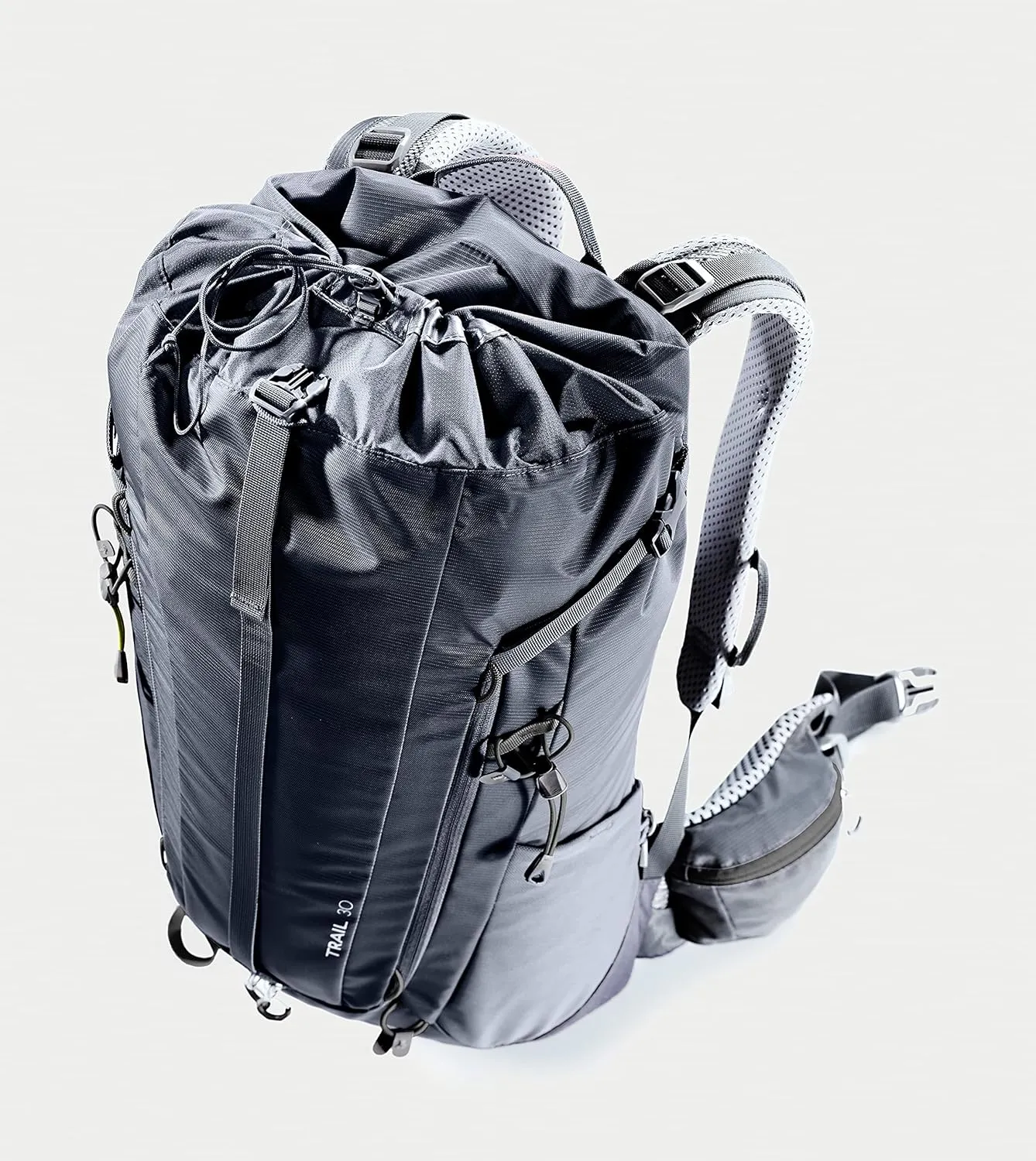 Deuter Unisex Trail 30 Hiking Backpack