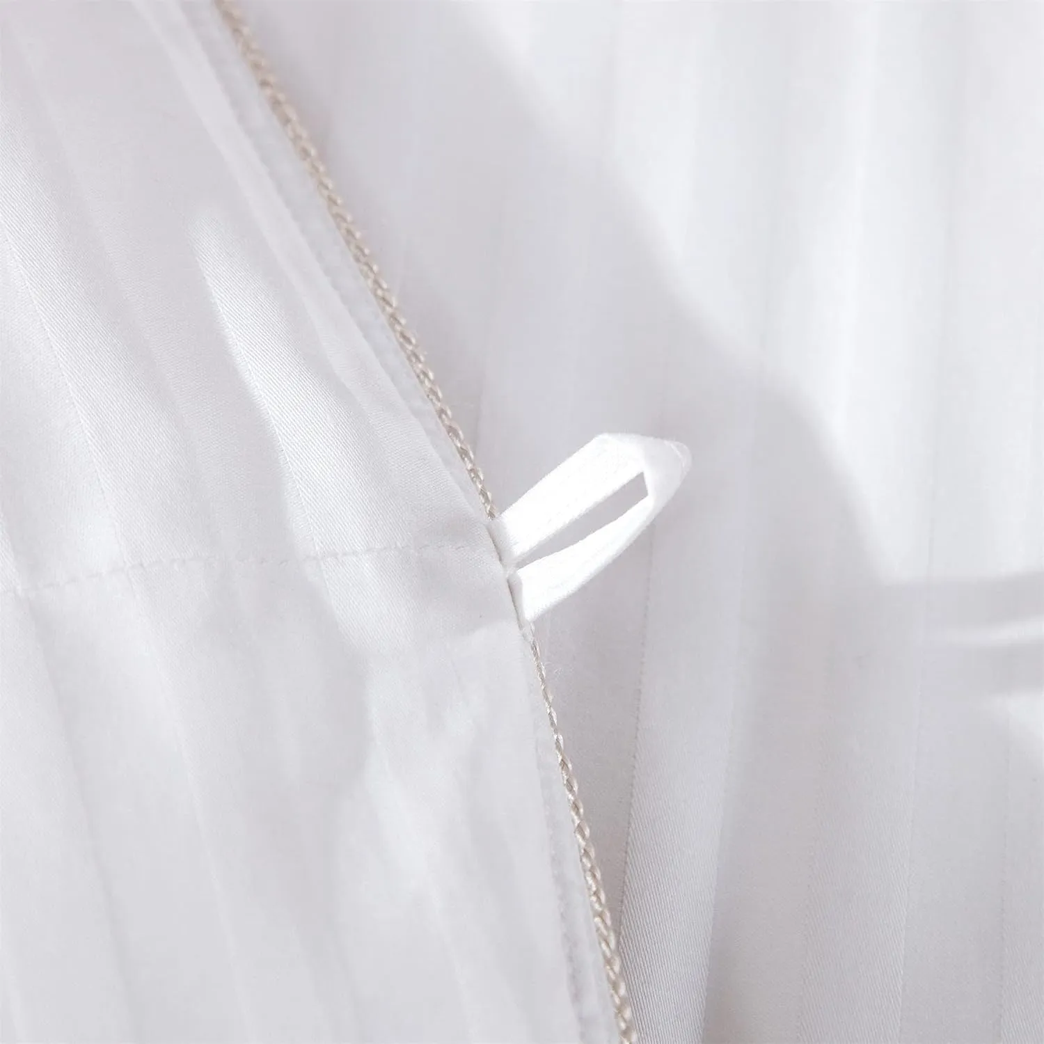 Egyptian Cotton Factory Outlet Store Luxurious All-Season Goose Down Comforter Duvet Insert, Exquisite Queen White Stripe Design, 1200 Thread Count 100% Cotton Down Proof Fabric, 55 oz. Fill Weight