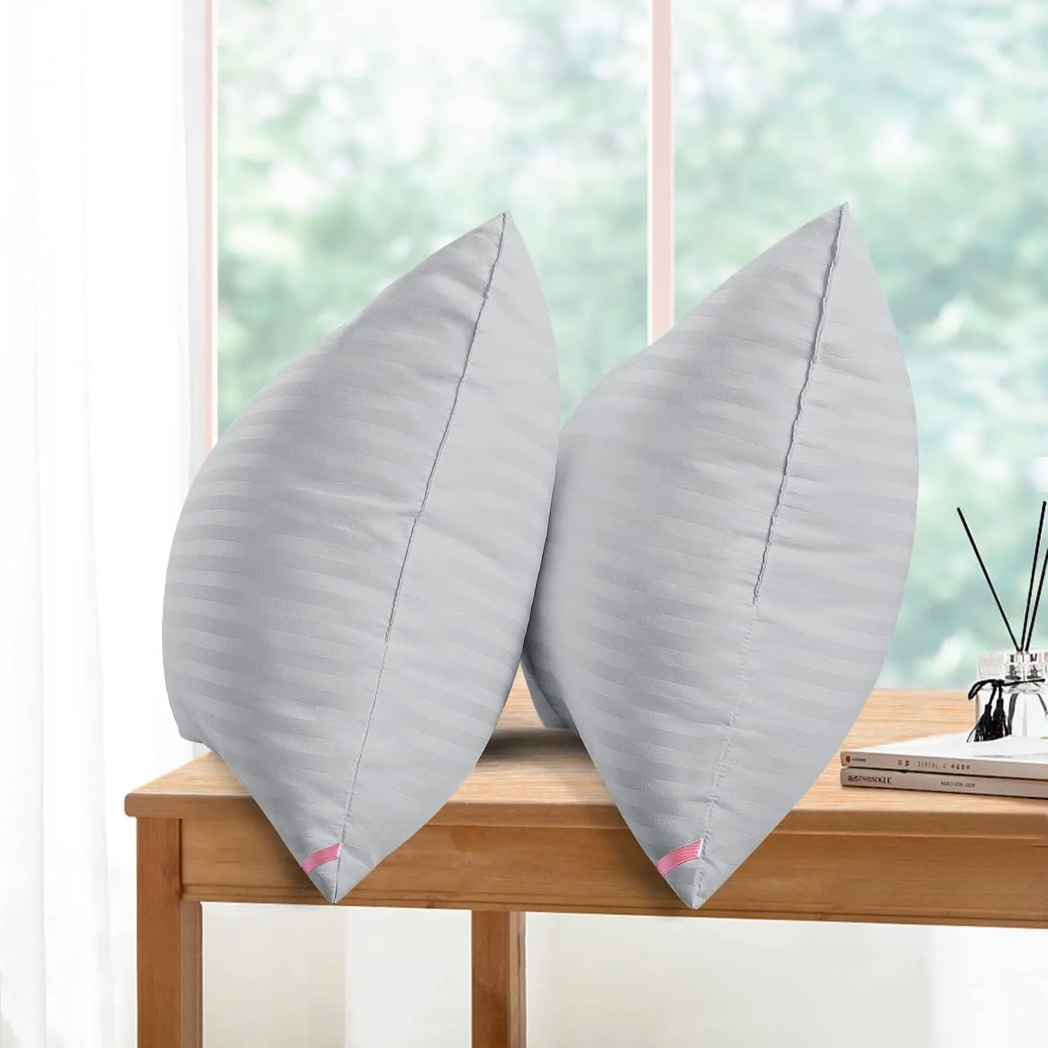 EIUE Bed Pillows for Sleeping 2 Pack Queen Size，Pillows for Side and Back Sleepers,Super Soft Down Alternative Microfiber Filled Pillows,20 x 30 Inches,Grey