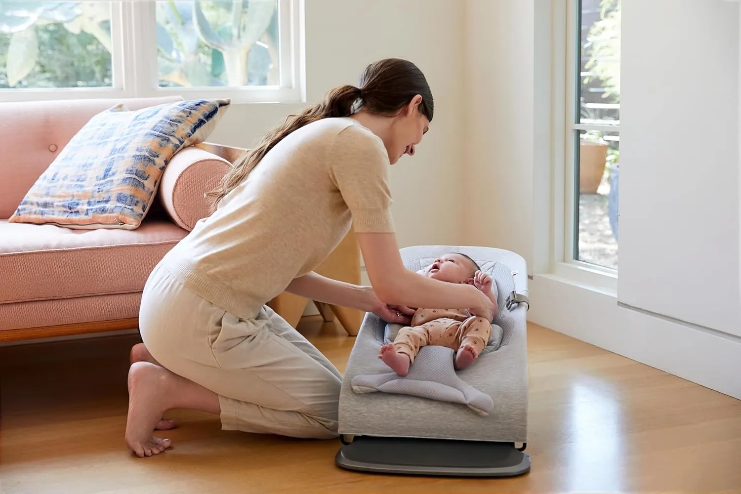 Ergobaby Evolve 3-in-1 Bouncer, Adjustable Multi Position Baby Bouncer Seat, Fits Newborn to Toddler, Charcoal