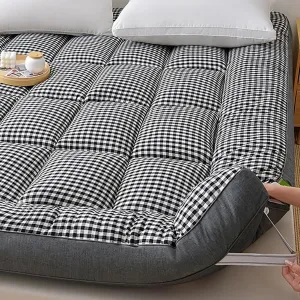 Extra Thick Fluffy Floor Futon Mattress, Japanese Style Floor Mattress Foldable Roll Up Mattress Sleeping Floor Mattress for Bedrooms/Tents(Black,180 * 200cm)
