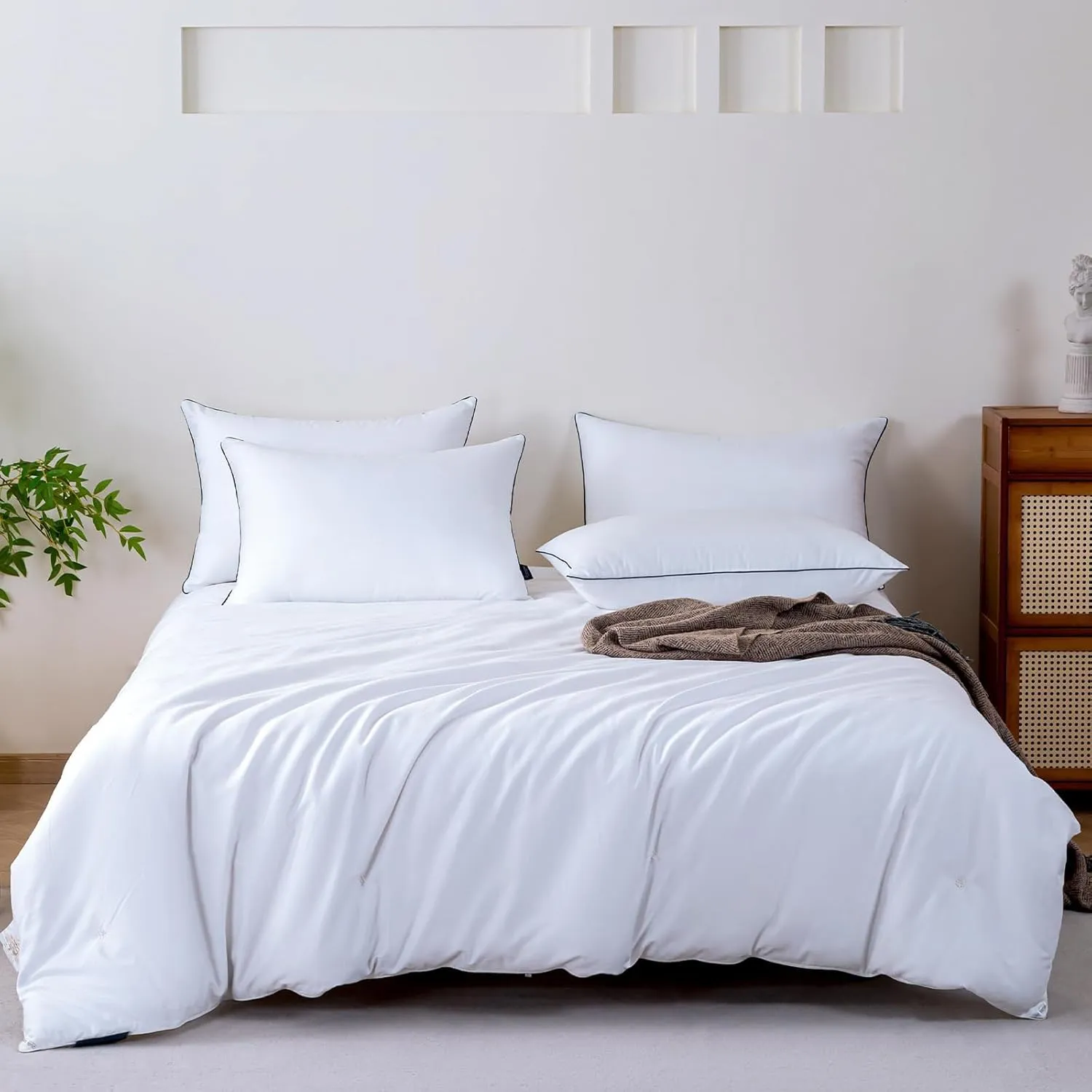 GOHOME Pillows Standard Size Set of 4 - Bed Pillows for Sleeping 4 Pack, Cooling Supportive Hotel Pillows with Premium Soft Down Alternative Fill for Side Stomach and Back Sleepers