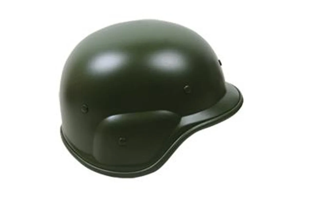 Green Plastic Airsoft Helmet with Adjustable Strap – Lightweight Tactical Protection for Airsoft Players