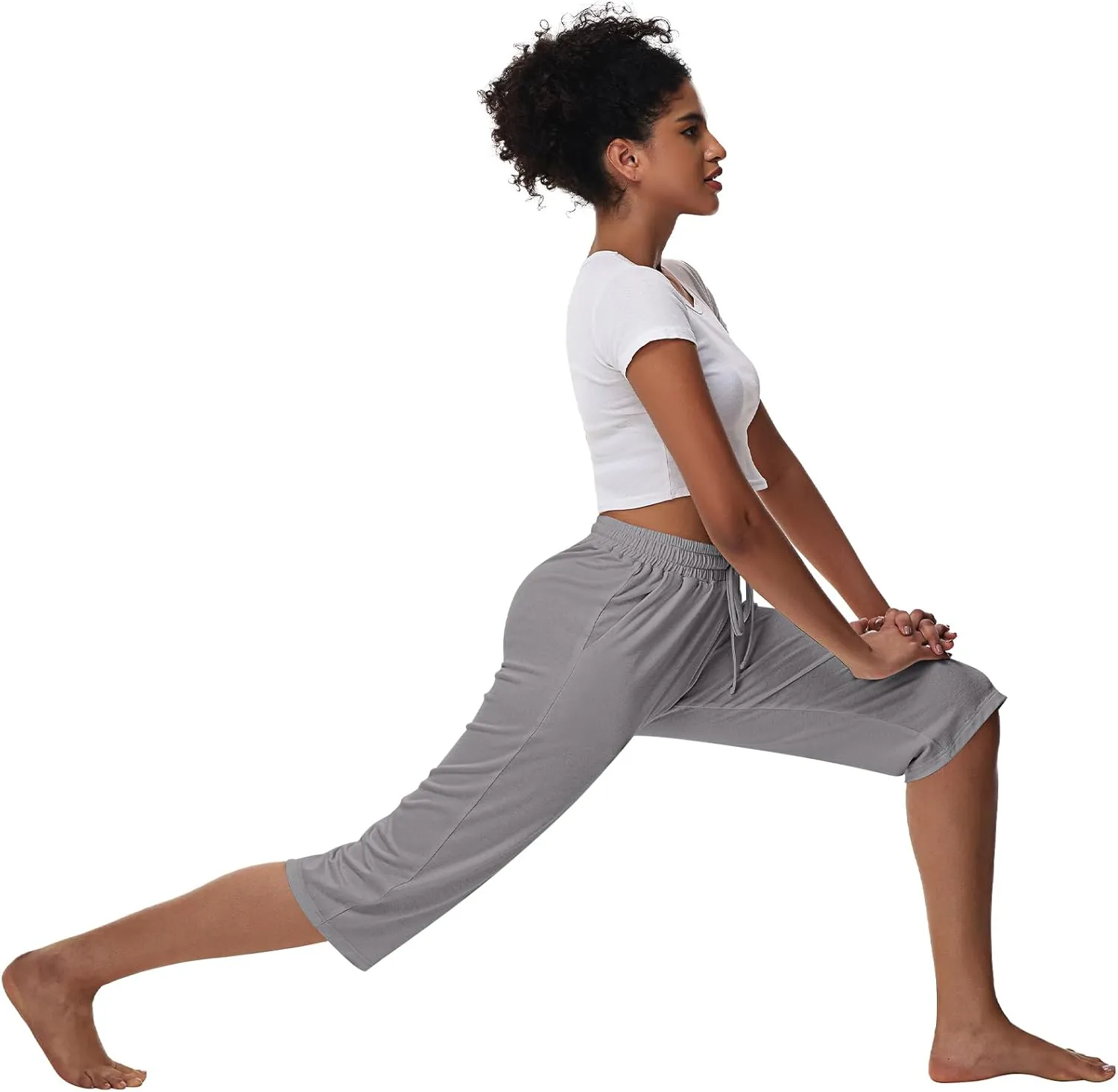 Huukeay 3 Pack Women's Capri Sweatpants, Cozy Lounge Drawstring Capris with Pockets Wide Legs Jogger Workout Yoga Pants