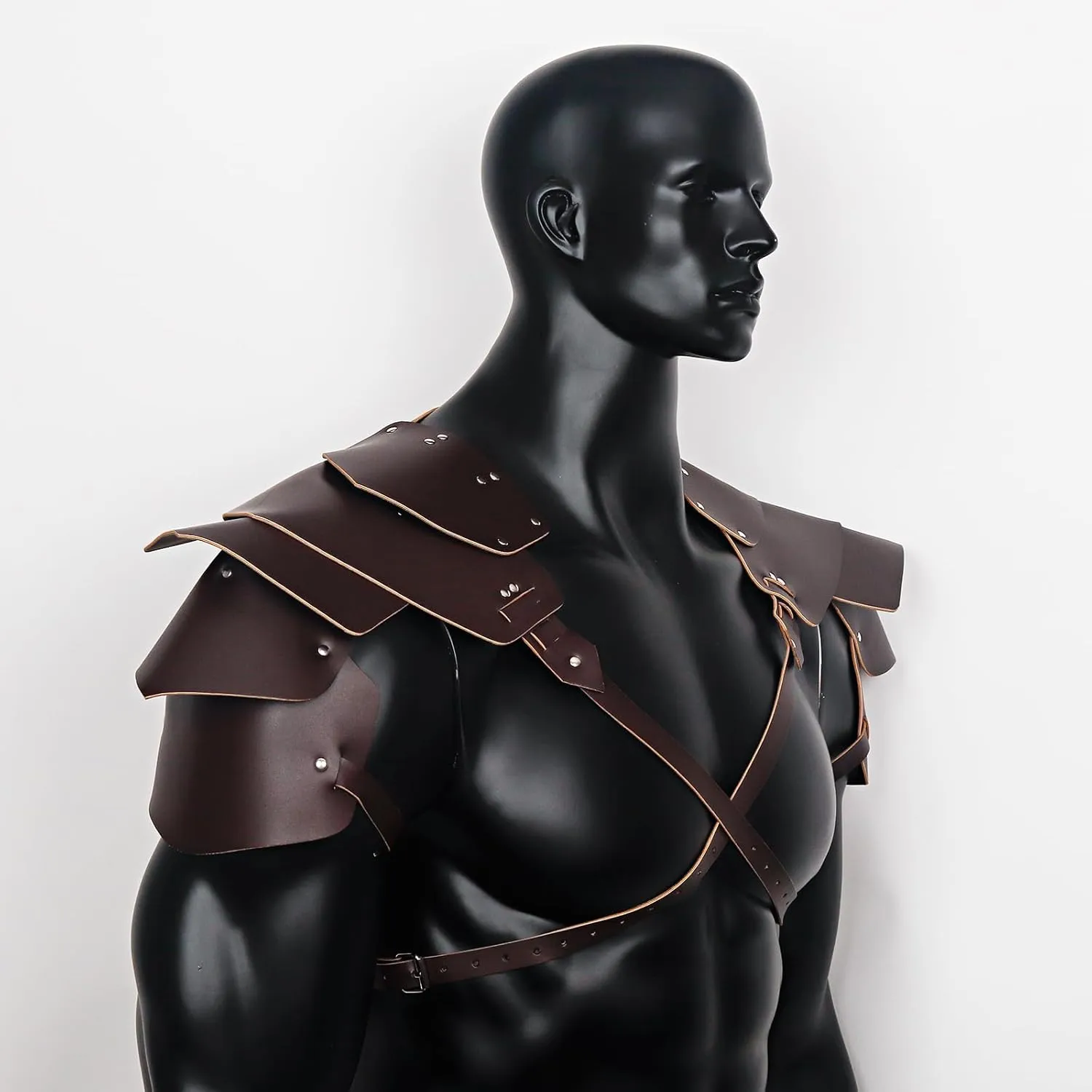 L'VOW Men's Medieval Pauldron - Leather Shoulder Armor for Knight Cosplay, Halloween LARP Ren Faire Costume Accessory