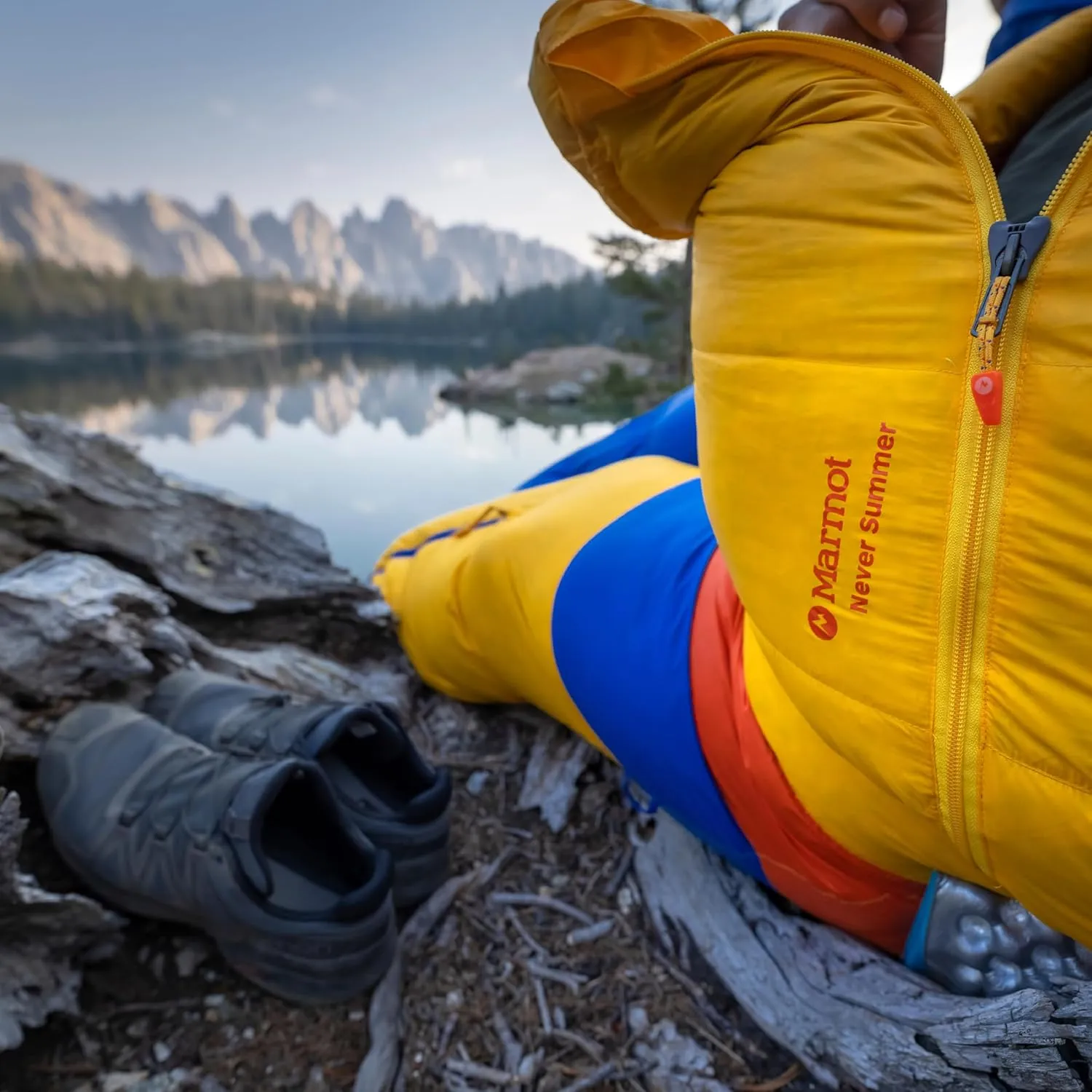 MARMOT Men's Never Summer 0° Sleeping Bag, 650 Fill Down for Camping & Backpacking