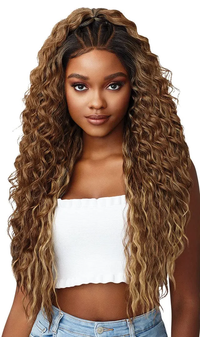 Outre Perfect Hairline Faux Scalp 13x6 Fully Hand Tied Lace Wig HD Transparent lace CHEYENNE (613)