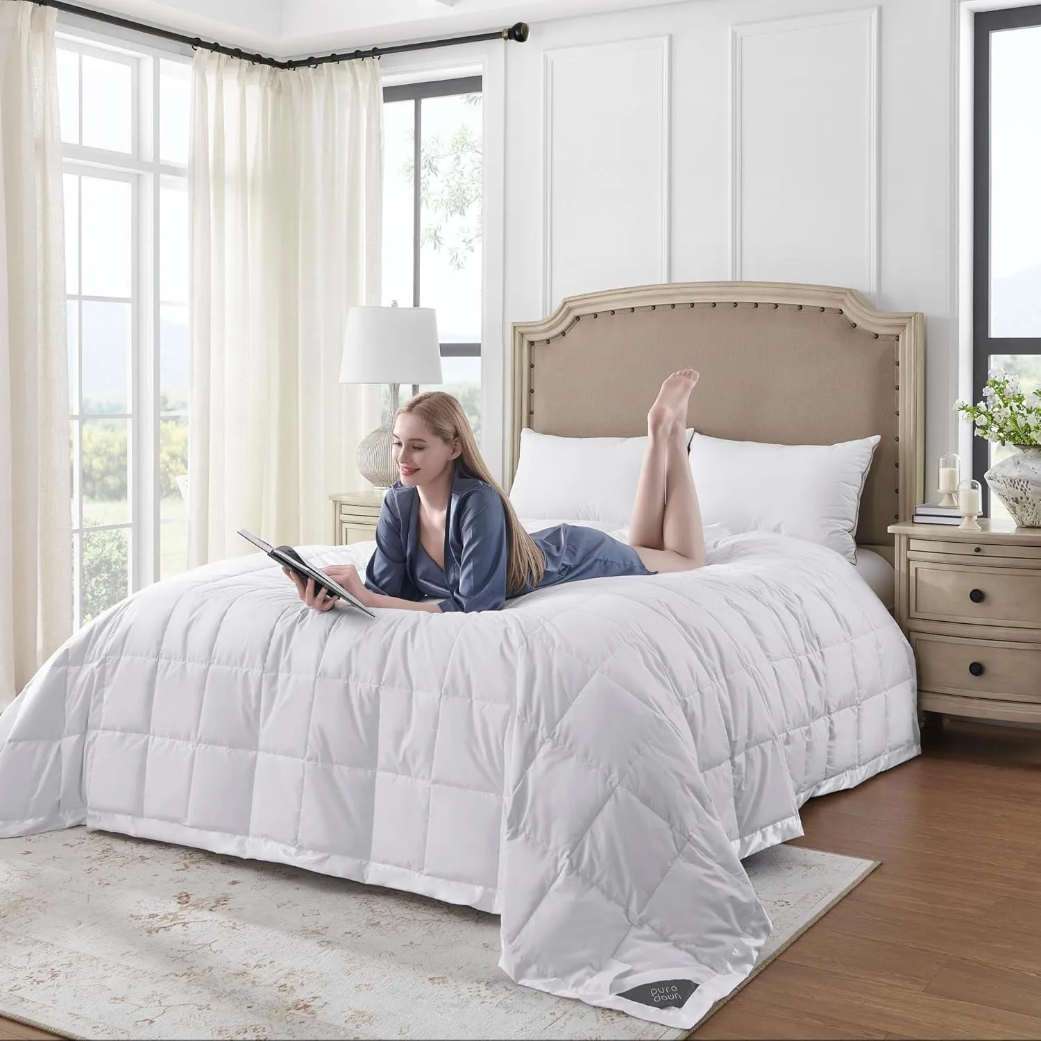 puredown® Blankets King Size - Soft Lightweight Down Blanket for All Seasons, Cozy Warm Luxury Bed Blanket with Satin Trim, Cotton Cover, White (108"X90")