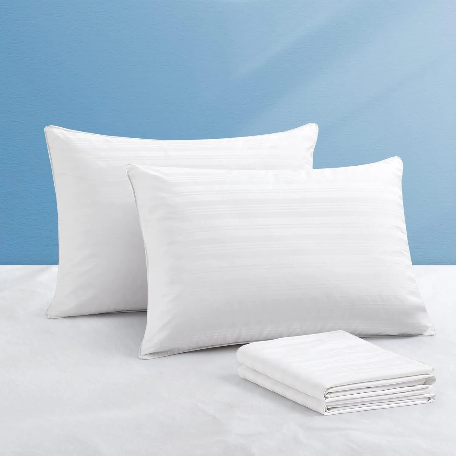 puredown® Natural Goose Feather Down Bed Pillows for Sleeping with 2 Outer Protectors, Hotel King Pillows Set of 2 with Cotton Fabric Cover (Pack of 2)