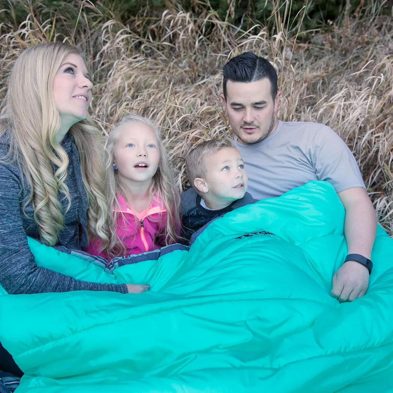Teton Mammoth Queen Size Double Sleeping Bag- A Warm Bag The Whole Family can Enjoy – Great for Camping, Hunting and Base Camp. Compression Sack Included